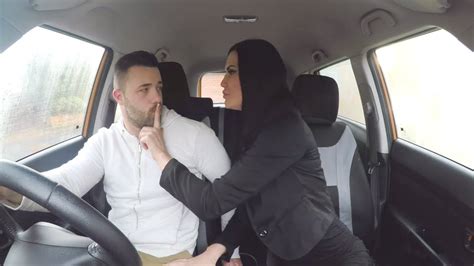 faketaxi jasmine jae|Return Customers Means Steamy Threesome For Taxi Driver.